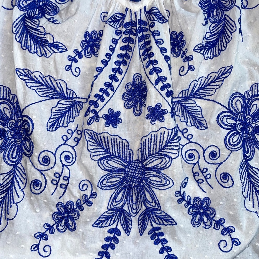 MEADOW RUE Anthropologie Embroidered Cami Tank Cotton Boho Mediterranean Coastal - Picture 2 of 12